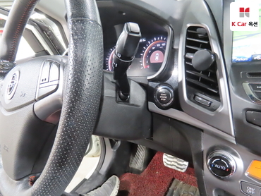 2015 - kg mobility (ssangyong) korando