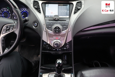 2012 - hyundai grandeur