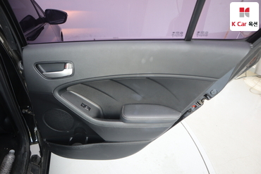 2016 - kia k3