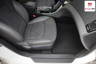 2010 - hyundai sonata