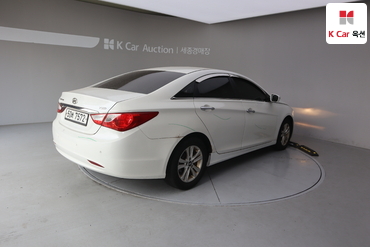 2010 - hyundai sonata