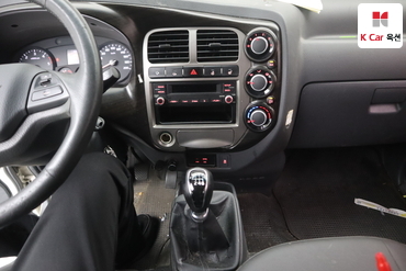 2019 - kia bongo iii