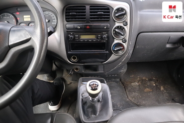 2014 - kia bongo iii
