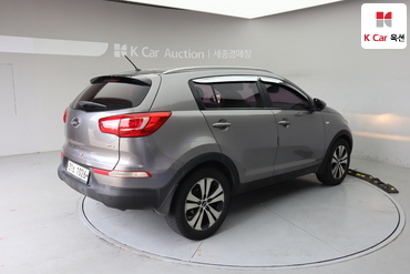 2012 - kia sportage