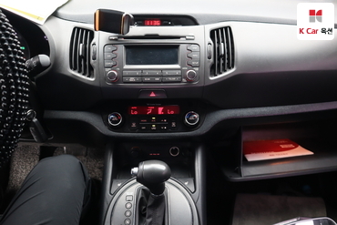 2012 - kia sportage
