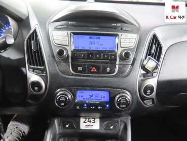 2011 - hyundai tucson