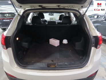 2011 - hyundai tucson