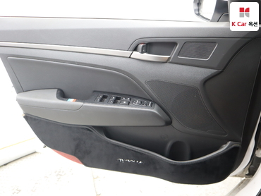 2016 - hyundai avante
