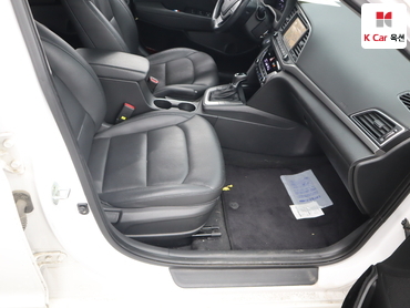 2016 - hyundai avante