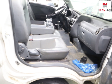2014 - kia bongo iii