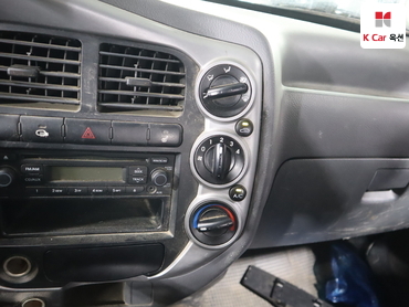 2014 - kia bongo iii