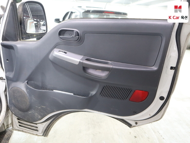 2014 - kia bongo iii