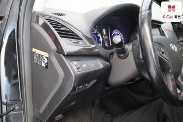 2014 - hyundai grandeur