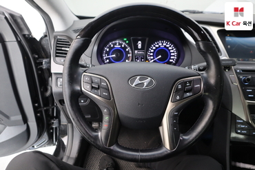 2014 - hyundai grandeur