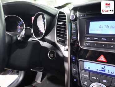 2012 - hyundai i30