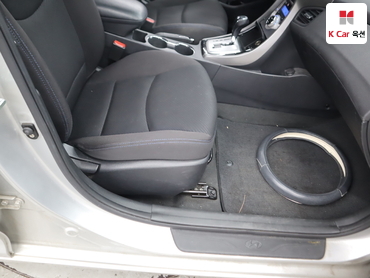 2012 - hyundai avante