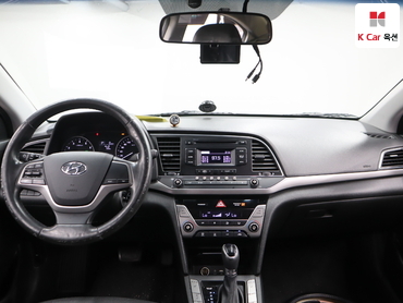 2016 - hyundai avante