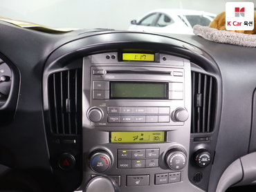 2015 - hyundai grand starex