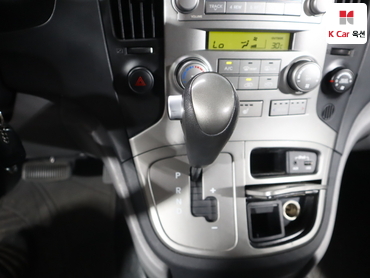 2015 - hyundai grand starex