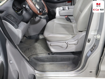 2015 - hyundai grand starex