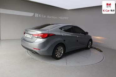 2016 - hyundai avante
