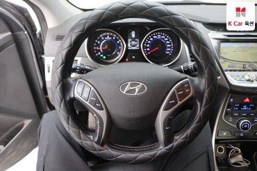 2016 - hyundai avante