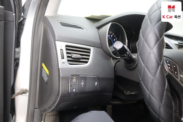 2016 - hyundai avante