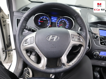 2013 - hyundai tucson