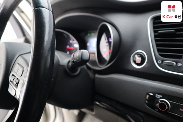 2015 - kia carnival