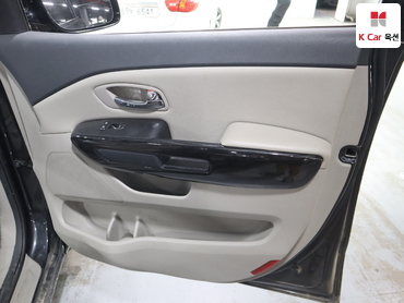 2019 - kia carnival