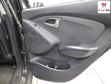 2010 - hyundai tucson