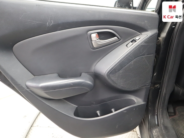 2010 - hyundai tucson