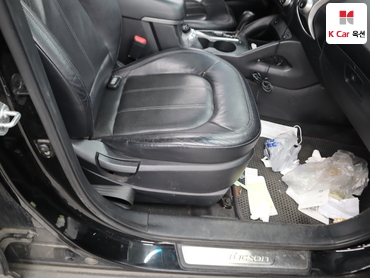 2010 - hyundai tucson