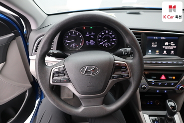 2017 - hyundai avante
