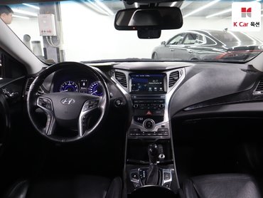 2015 - hyundai grandeur