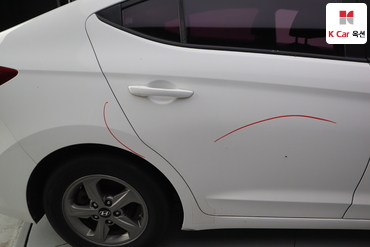 2016 - hyundai avante