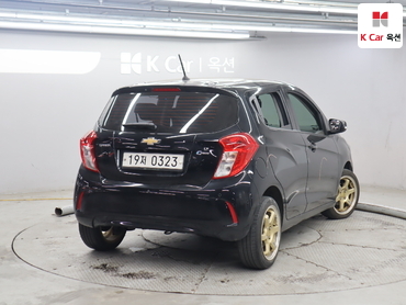 2017 - chevrolet spark