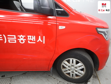 2019 - hyundai grand starex
