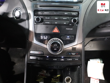 2016 - hyundai grandeur