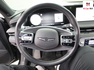 2022 - genesis g90