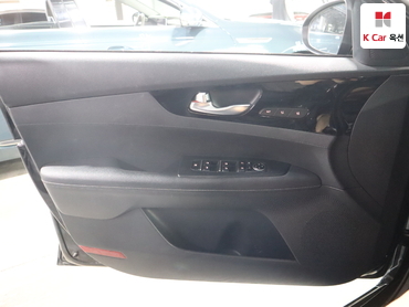 2022 - kia k3