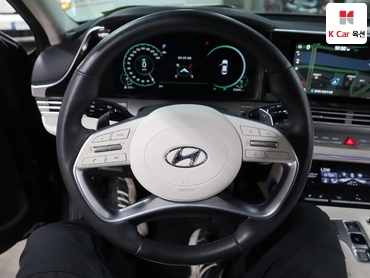 2022 - hyundai grandeur