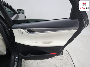 2022 - hyundai grandeur