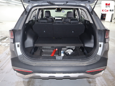2023 - kia sportage