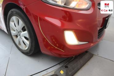 2016 - hyundai accent