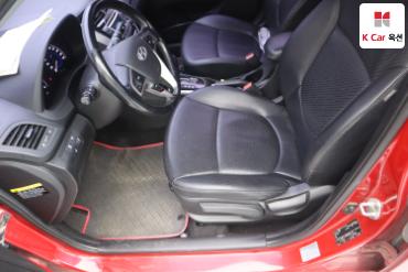 2016 - hyundai accent