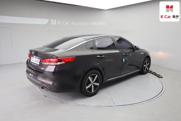 2016 - kia k5