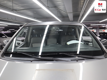 2011 - hyundai grand starex