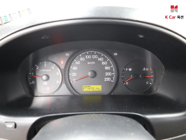 2011 - hyundai grand starex