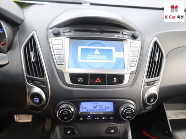 2012 - hyundai tucson